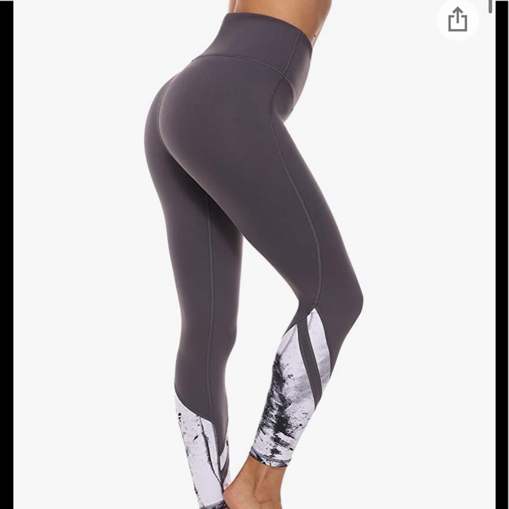 Gray marble leggings